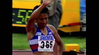 Women's 800m Final - World Championships - Gothenburg 1995