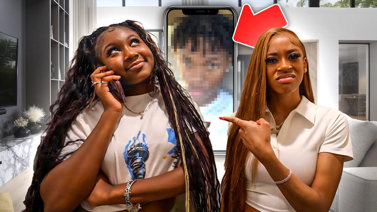 I CAUGHT My LITTLE SISTER On THE PHONE With A BOY **BUSTED** 😡 - YouTube