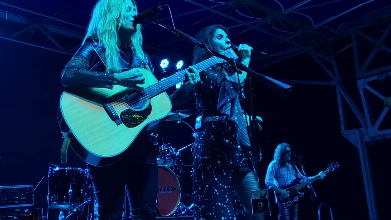 HEART　ハート　Fanatic / Barracuda　US盤 限定 7” 70 Plymouth Barracuda (red Colour) - Hot Wheels HW Roadsters