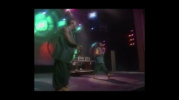 Intro - Let Me Be The One LIVE at the Apollo 1993