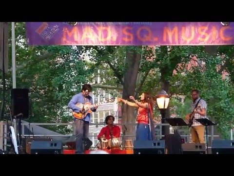 Kiran Ahluwalia LIVE Mustt Mustt at Madison Sq Park, NYC