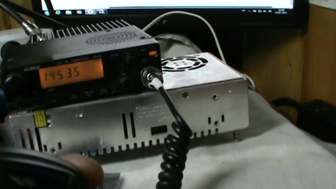 Установка микрофонного усилителя с алиэкспресс в тангенту рации - YouTube