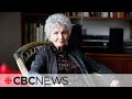Alice Munro, considered a master of the short story, dead at 92
