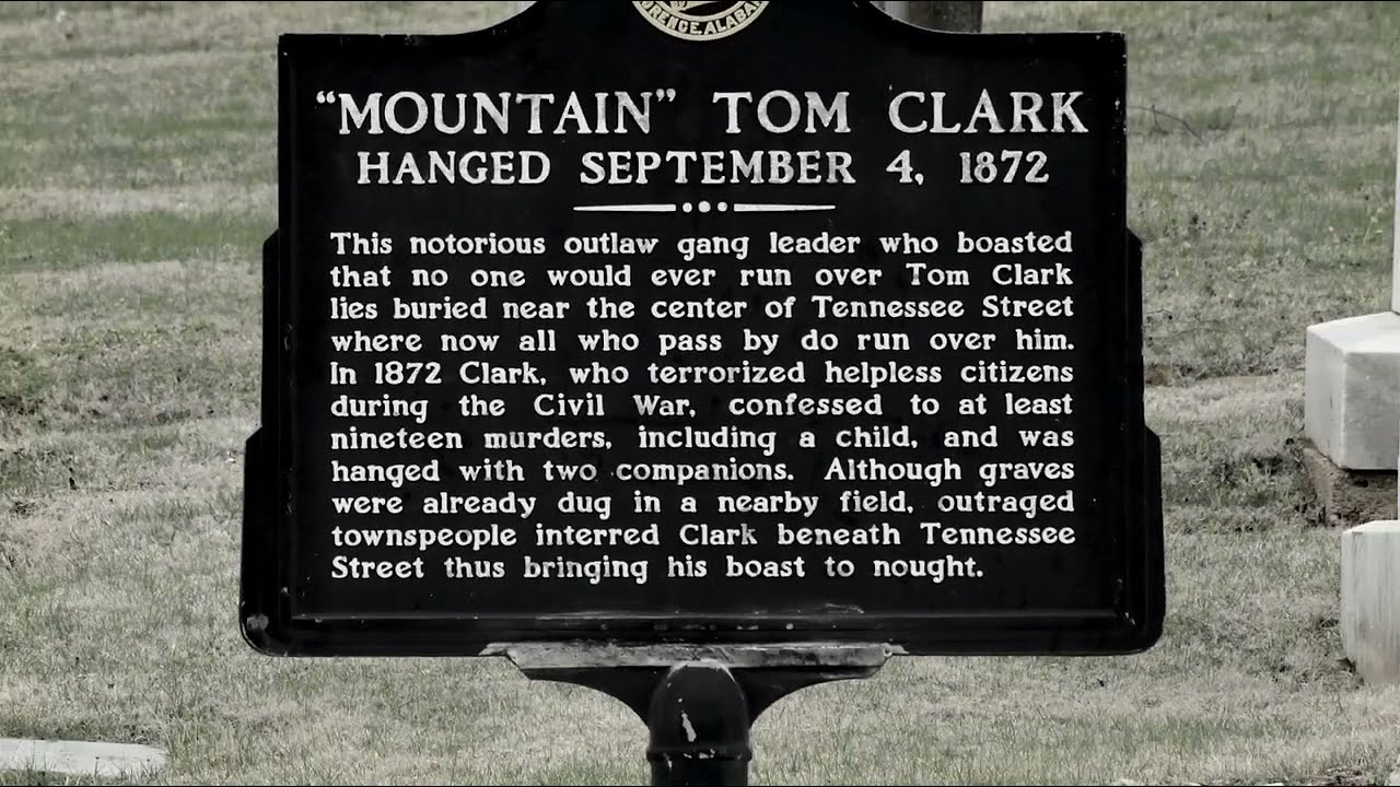 Mountain Tom Clark Hanged, Tennessee Street, Florence, Alabama bekijken op YouTube Mountain Tom Clark Hanged, Tennessee Street, Florence, Alabama bekijken op YouTube