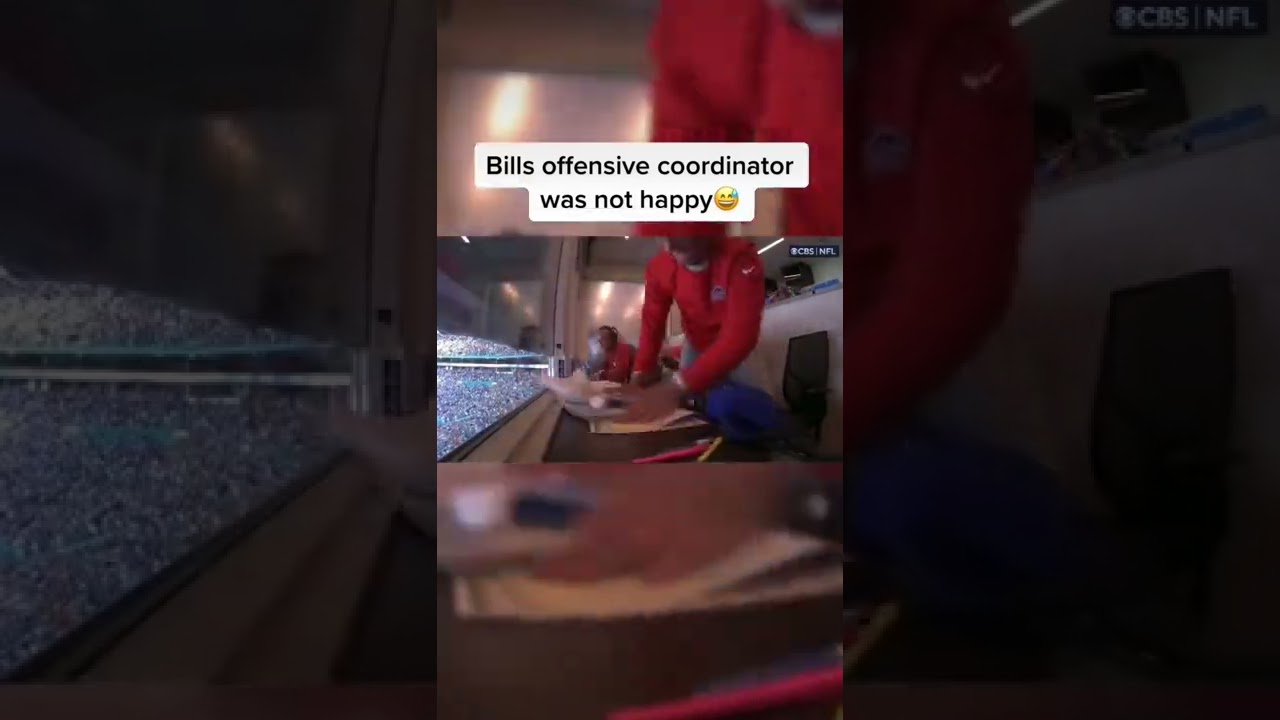 Bills offensive coordinator was not happy😅 