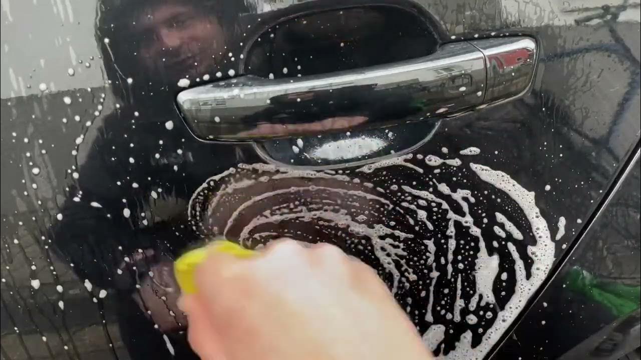 Auto Lack (Autolack) reinigen mit Spray & Clay (Gummi und Kunststoff etc. entfernen