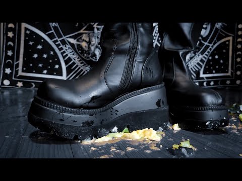 Demonia Shaker 100 Boots Crush