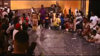 Legendary Naima “MuvaMelt” Mugler vs Legendary Majik Khan @ W3K Ball 2017
