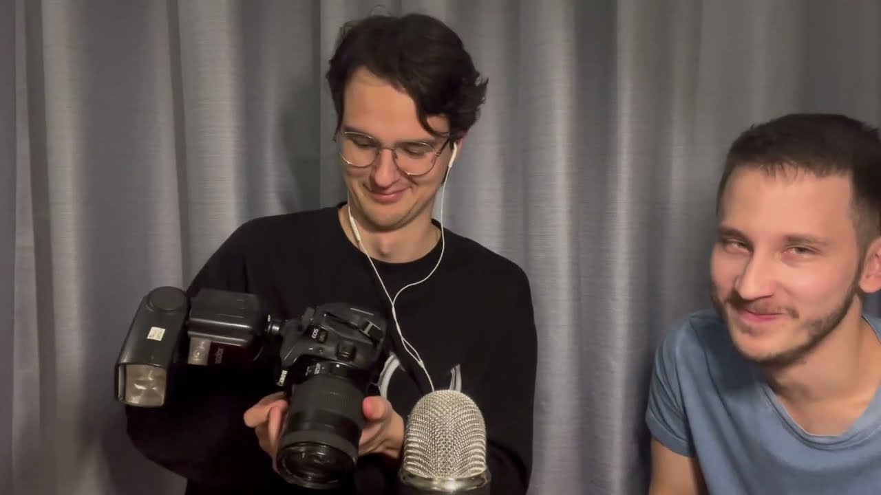 ASMR Photographer-friend 📷