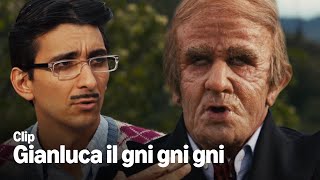 Download Lagu Che giornata po-po-po de m*rda, Gianluca | I soliti idioti MP3