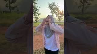 Pemain Bola Ganteng Vs Jelek