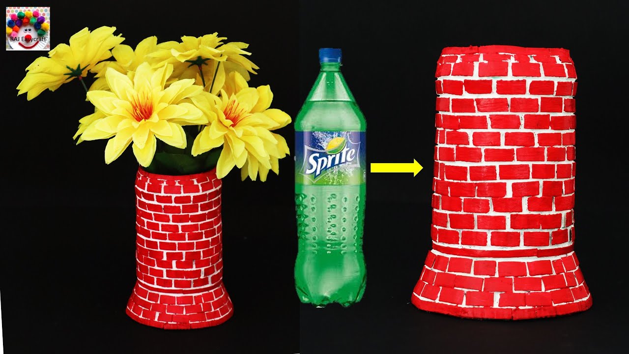 Waste bottle flower vase making at home DIY flower vase new ideas