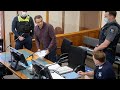 Sovereign Citizen Tries to Arrest the Judge, Then 6 Police Officers