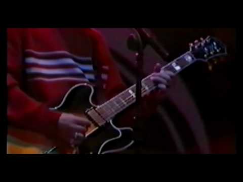 Oasis - Slide Away - Live at Knebworth (Part 7)