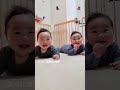 またもや笑顔の練習する双子