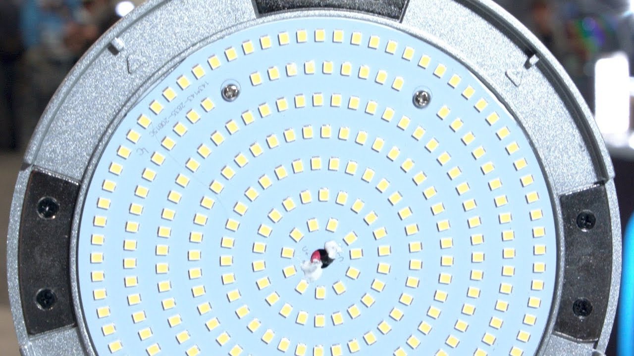 Westcott Solix Light - Newsshooter at NAB 2018