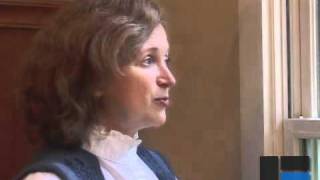 Download Lagu Hope is the Thing With Feathers by Emily Dickinson MP3