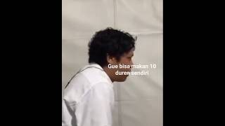 Download Lagu Emang ada ya orang ga suka duren? 🎥damario. #musisi #nadinamizah #baskara #hindia #salpriadi MP3