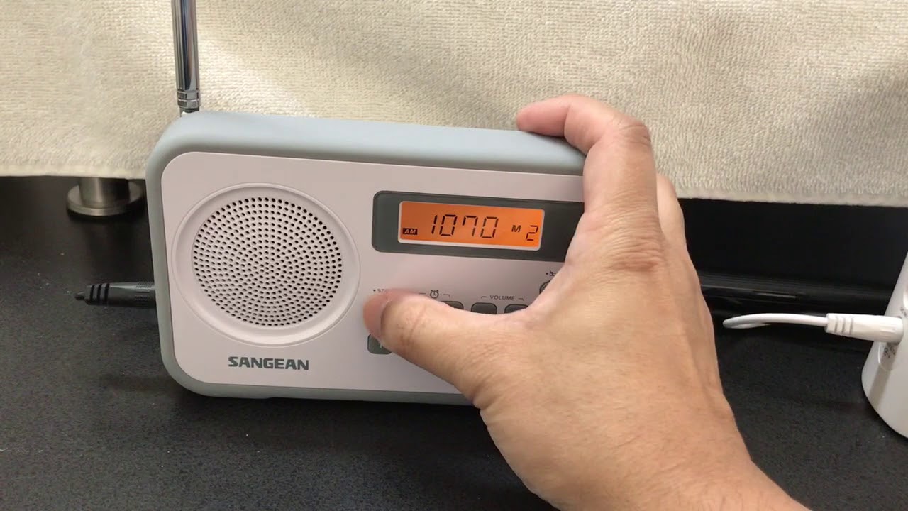 sangean pr-d5 vs pr-d18 - YouTube