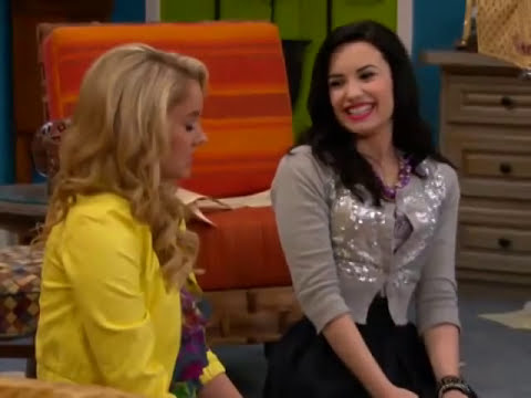 "Sonny Sings" Preview - Sonny With A Chance Thumbnail image