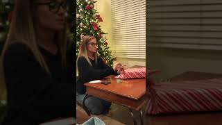 Demonstration speech: how to wrap a present