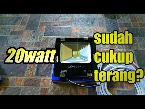 Cara memasang lampu tempel minimalis pada tiang. 