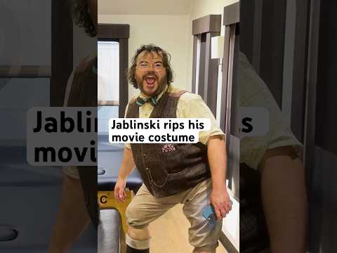 i ripped my costeeumme