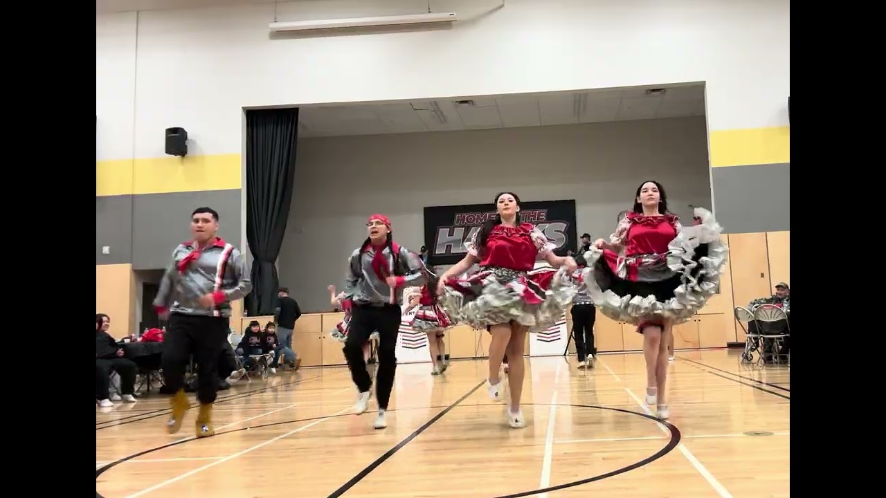 United Thunder performing the 2nd change in Fisher River First Nation with the mosquitoz band 