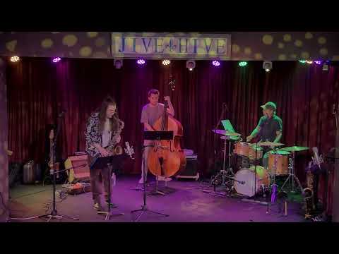 TA+2 at @JiveHiveLive - The Need