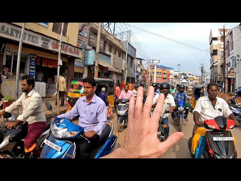 Exploring Madurai and Eating South Indian Thali 🇮🇳