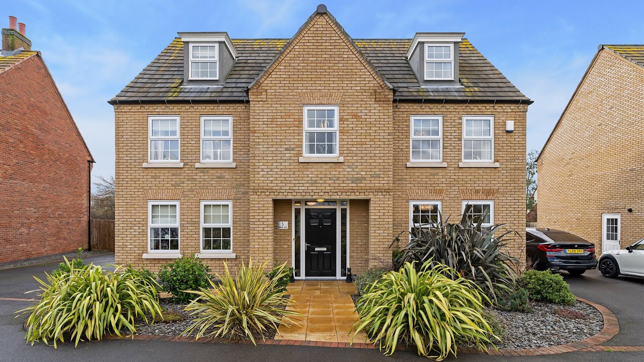 Luxury 5 Bed Home For Sale in Rearsby Fine and Country Leicestershire