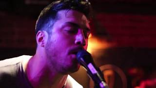 Mo Lowda and the Humble - Jumping at the Shadows (Live) chords