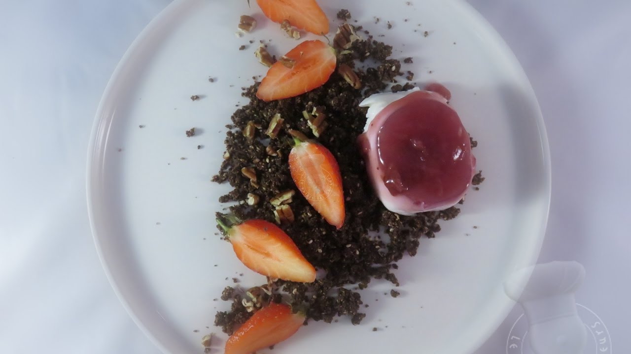 Recette d'un dessert à l'assiette :Fruits rouges & chocolat - YouTube