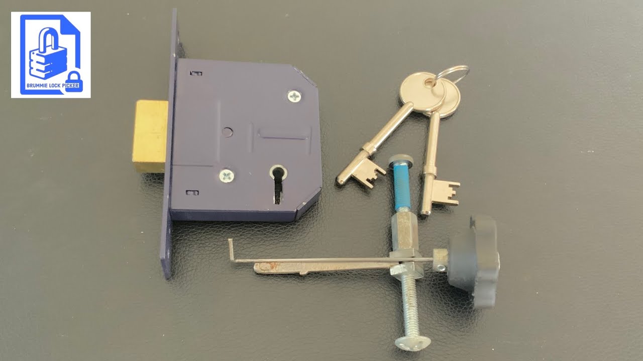 325. Wilko 5 lever Mortice lock picked using pick wire for bolt on the