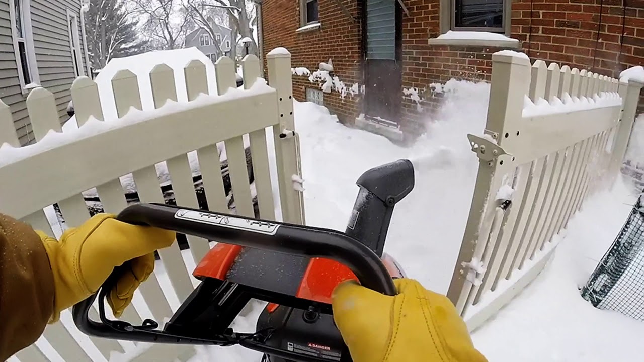 Husqvarna ST121e Snowblower Start Up and Snow Clearing YouTube