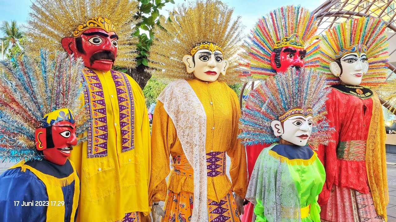 Ondel ondel Betawi Putra Jaya - ONDEL ONDEL JADUL Joget di Ancol