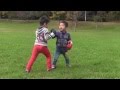 Cute Kids Boxing （幼い兄弟 初めてのボクシング）