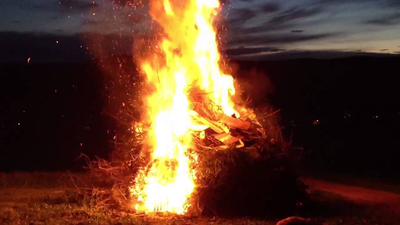 Pfingstfeuer ûber Prechtal 2012 (2)