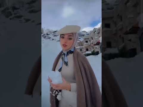 ما من الضحك على نفسي