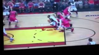 Dwyane wade misses dunk!!