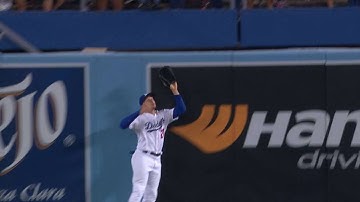 SD@LAD: Thompson robs Kemp with a leaping catch