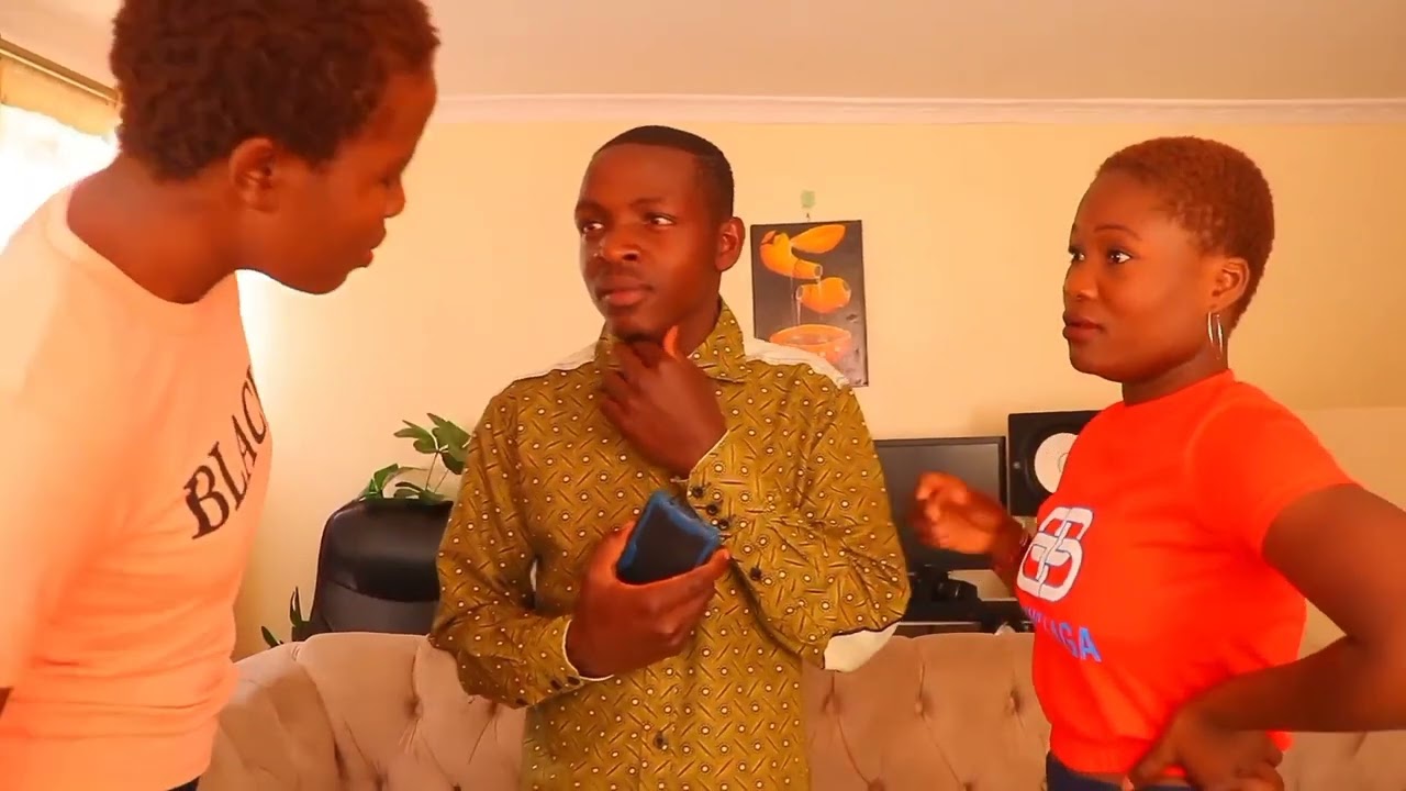 Ukifikiri bibi ameenda job na umeita side chick😂💔