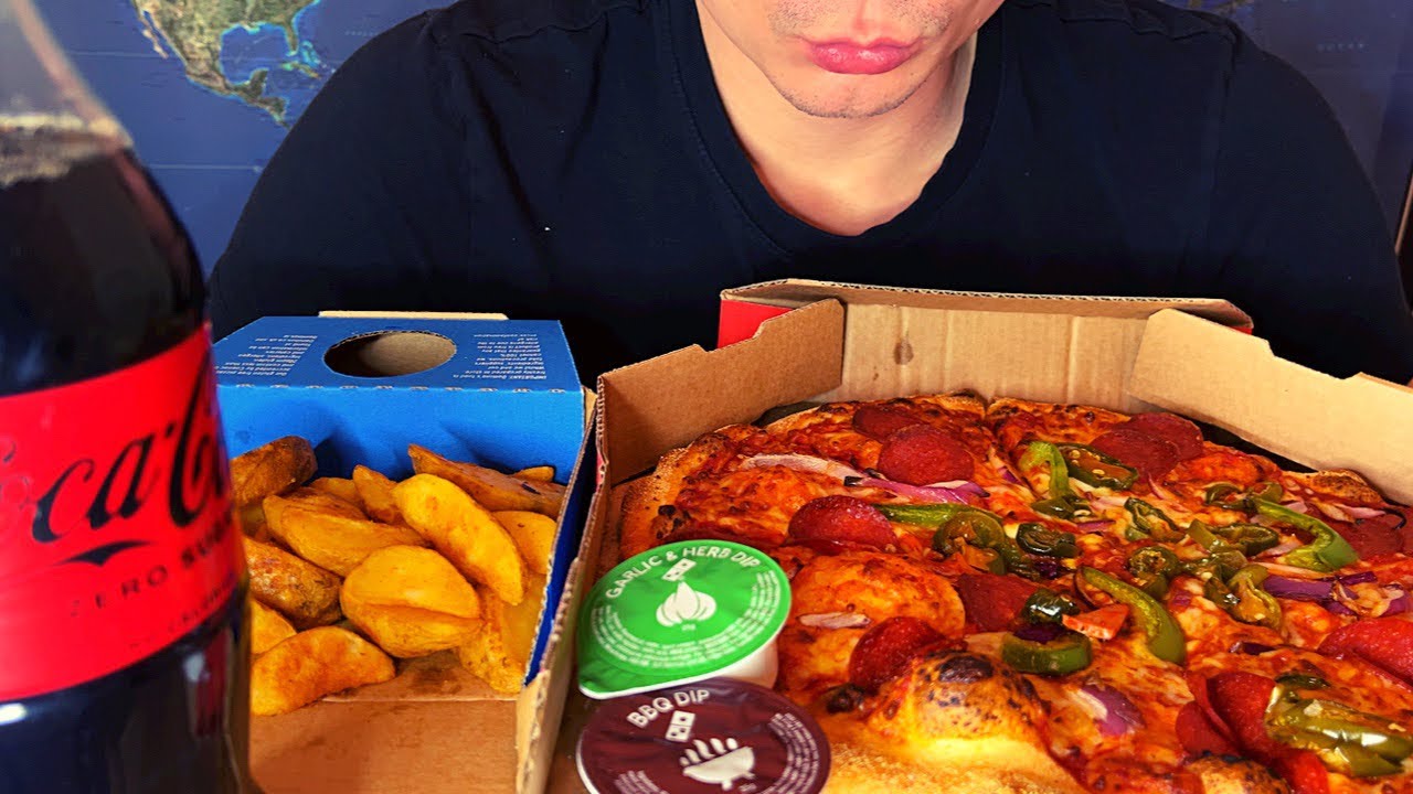 ASMR DOMINOS MEXICAN HOT PIZZA POTATO WEDGES & COKE ZERO MUKBANG