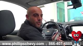 Phillips Chevrolet - 2018 Chevy Traverse – Apple CarPlay: Siri - Chicago New Car Dealership
