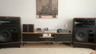Electro Voice Sentry III with Grundig NF20, XV7500 and Audio Research DAC1