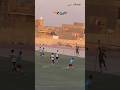شنو رئيكم بي لاعب رقم 20 / محد يكدر يتقربلة مباراة فرق شعبية بطولة كرة القدم