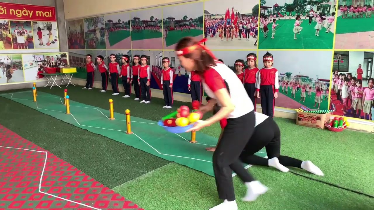 Thể dục: Bò dích dắc qua 7 điểm - Giáo viên: Trần Thị Thuý