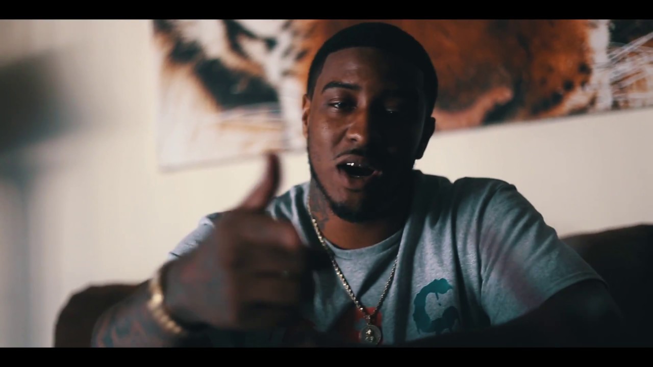 YUNG JUICE - "HIT THAT GAS" (OFFICIAL VIDEO) Directed by ASN Media Group adlı videoyu YouTube'da izle YUNG JUICE - "HIT THAT GAS" (OFFICIAL VIDEO) Directed by ASN Media Group adlı videoyu YouTube'da izle