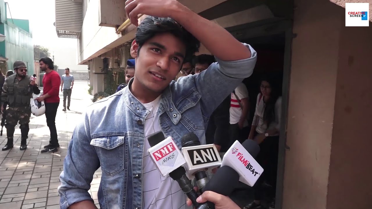 U.R.I Public Review Hit Or Flop | Vicky Kaushal | Mohit Raina | Yami Gautam | Kirti Kulhari