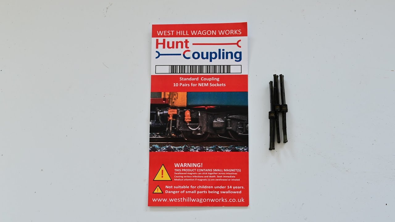 Hunt couplings review using Hornby Multiple units. YouTube